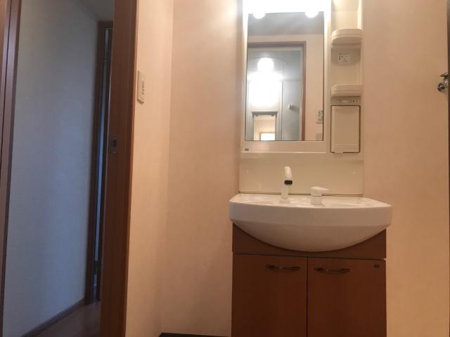 洗面設備　洗髪洗面化粧台