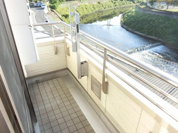 バルコニー　日当たり良好！