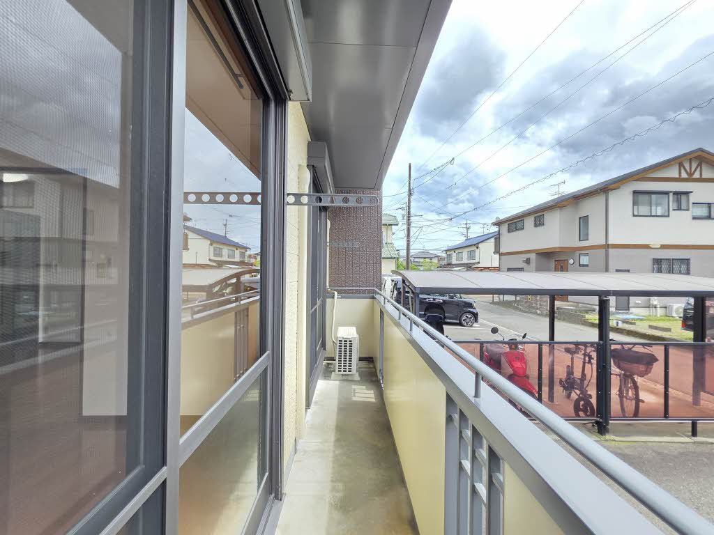 バルコニー　バルコニー