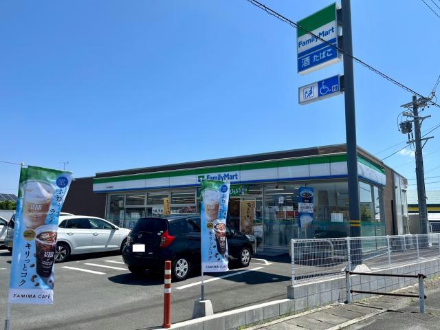 コンビニ　ファミリーマート浜松馬郡町店（コンビニ）まで1428m