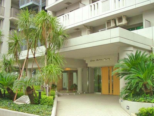 建物外観　分譲賃貸の余裕と豪華さ