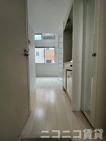 玄関　別号室イメージの為、現状を優先致します。