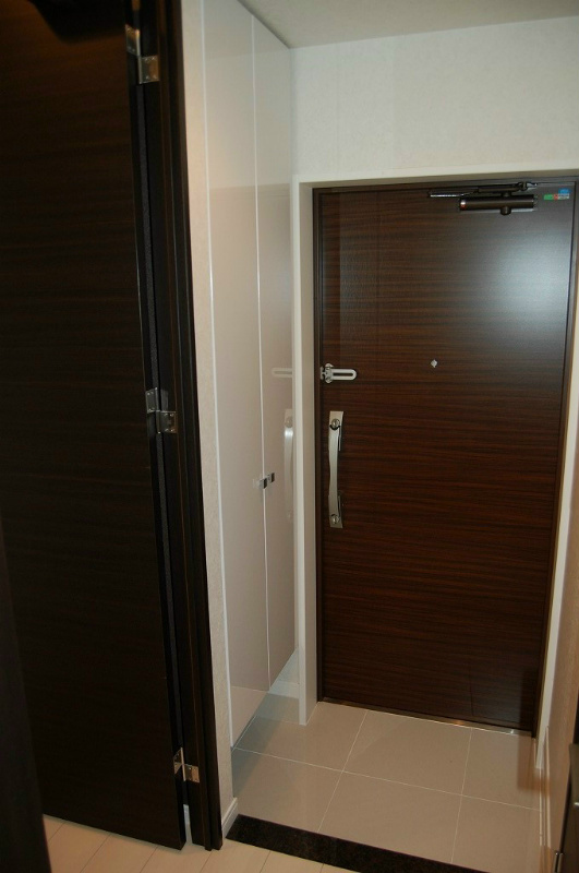 玄関　※写真と異なる場合は現状優先。