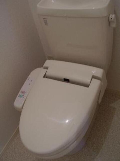 トイレ　ウォシュレット