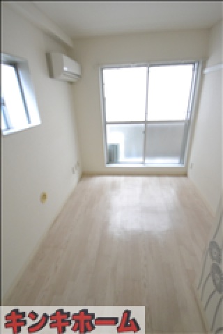 居室・リビング　別のお部屋の写真です。