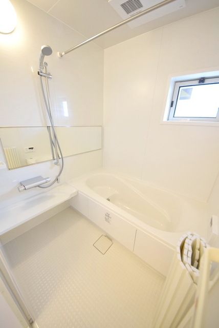 バス・シャワールーム　お部屋探しはタウンハウジング千葉店にお任せ下さい♪