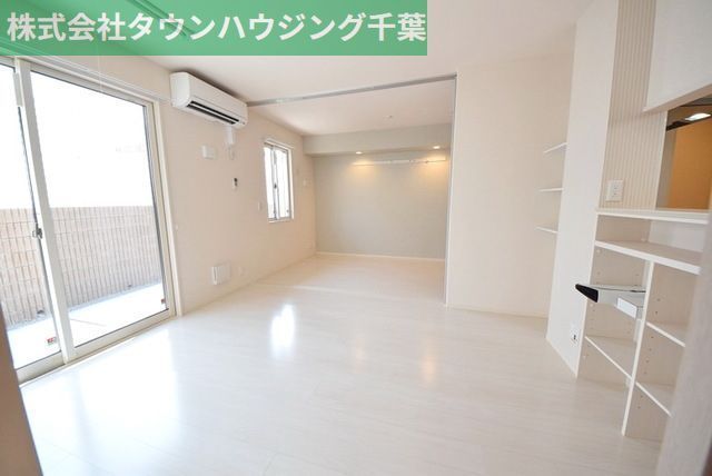 居室・リビング　お部屋探しはタウンハウジング千葉店にお任せ下さい♪