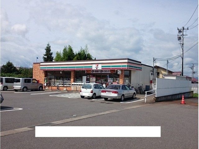 コンビニ　セブンイレブン会津石堂町店（コンビニ）まで400m