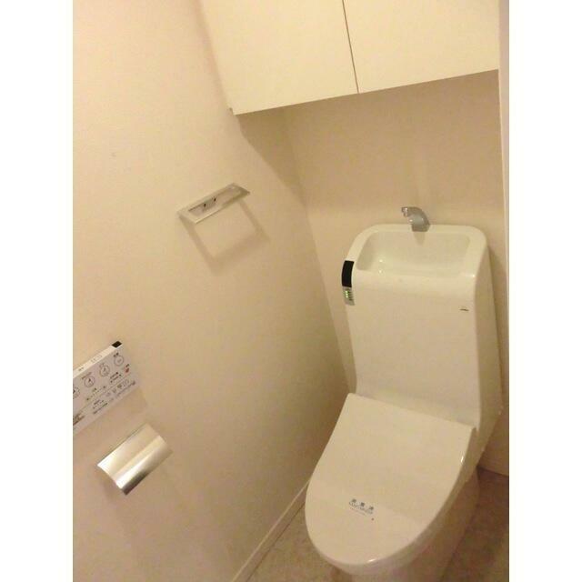 トイレ　※同仕様写真含む