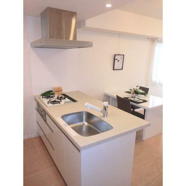 キッチン　※同仕様写真含む