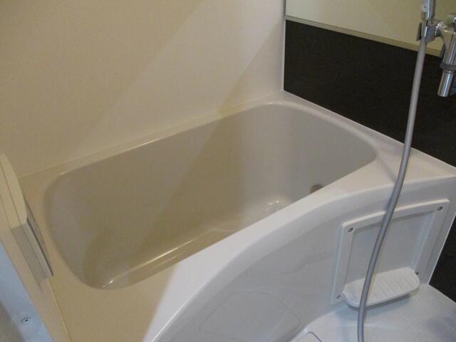 バス・シャワールーム　お風呂です