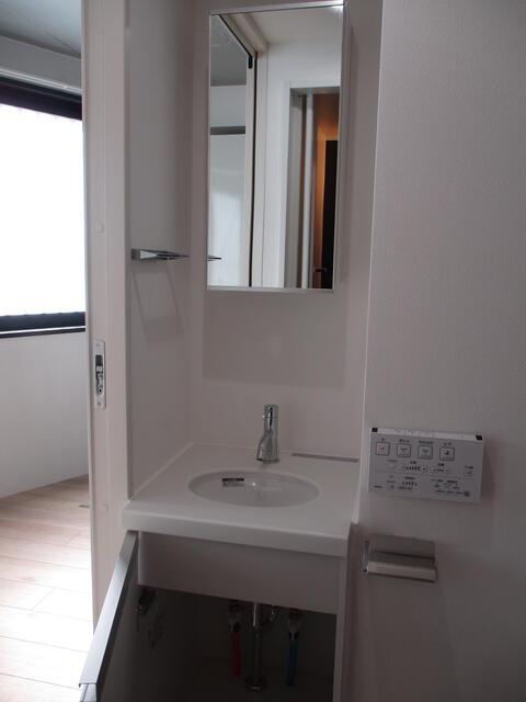 洗面設備　洗面所です