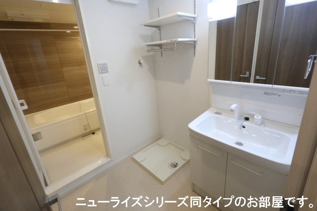 洗面設備　脱衣スペースもあります