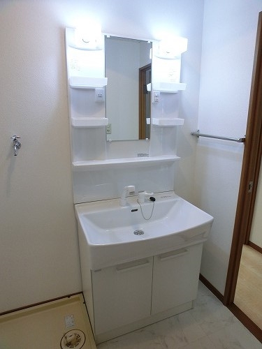 洗面設備　※別号室参考画像になります。現況優先とします。