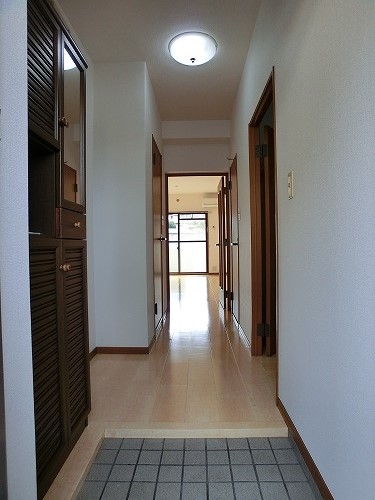 玄関　※別号室参考画像になります。現況優先とします。