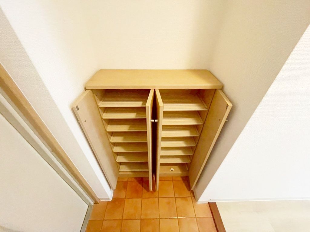収納　玄関