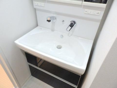 洗面設備　洗髪洗面化粧台