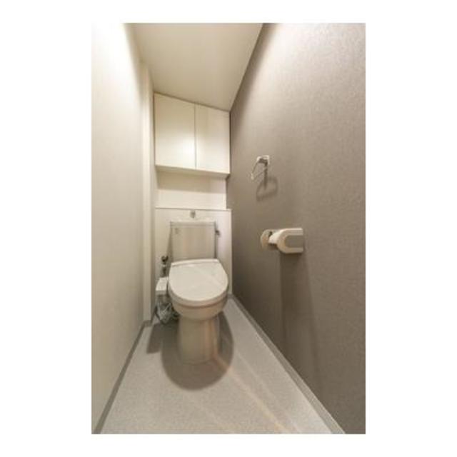 トイレ　※写真は同タイプ住戸です。
