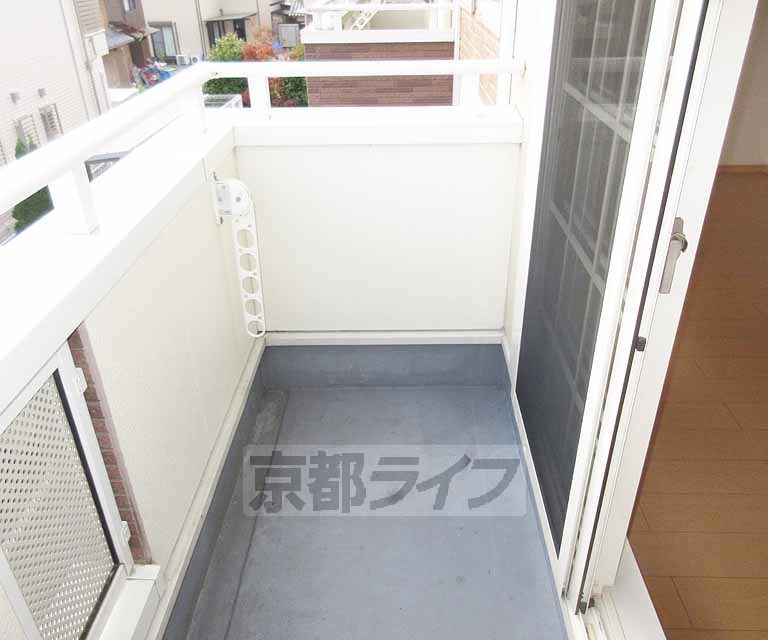 バルコニー　広いバルコニーです