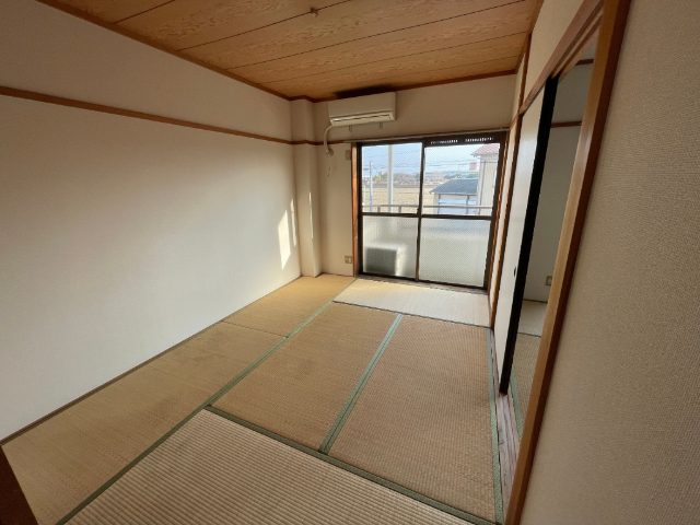 その他部屋・スペース　エアコン付きの和室です