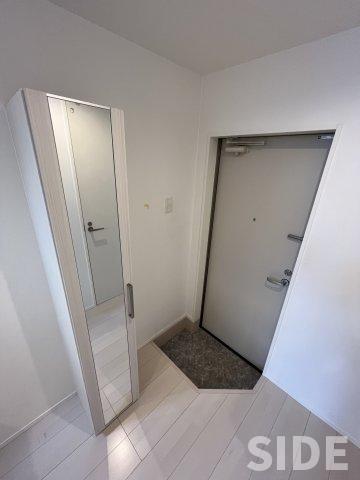 玄関　※同シリーズ参考画像