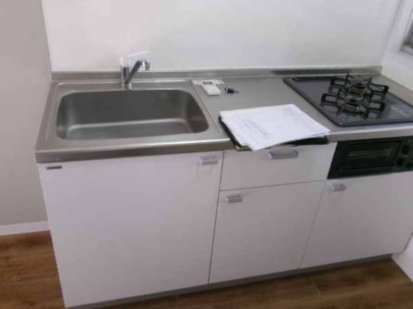 キッチン　コンパクトなキッチンで掃除もラクラク