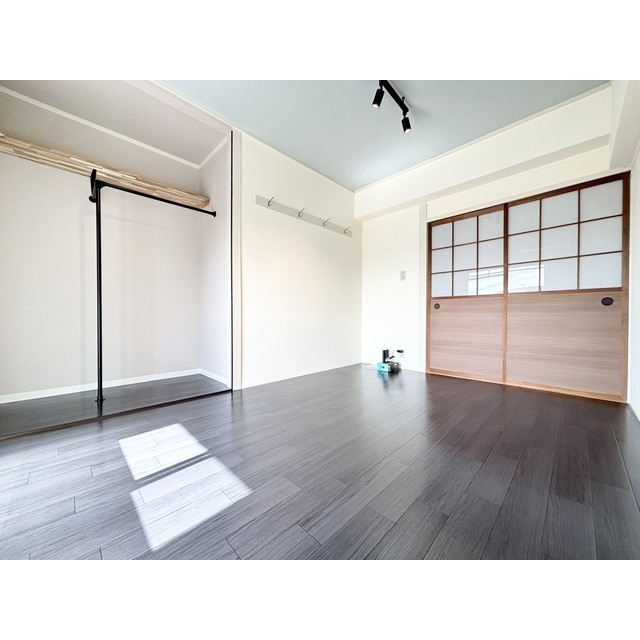 居室・リビング　リビング（同仕様タイプ・現況優先）