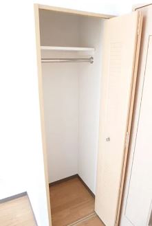 収納　（別タイプ参考写真）スカイコート文京白山　文京区本駒込2