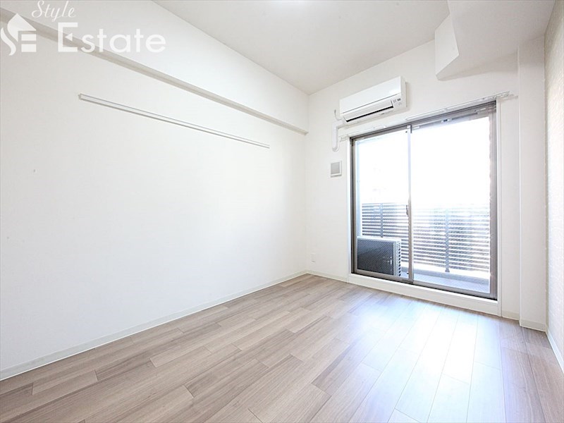 居室・リビング　内装