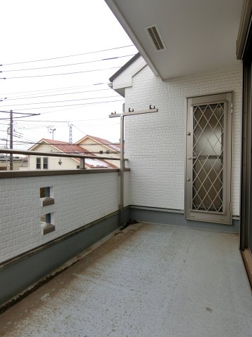 バルコニー　バルコニー２箇所にあり。