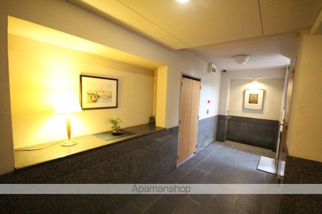 ロビー　ロビー