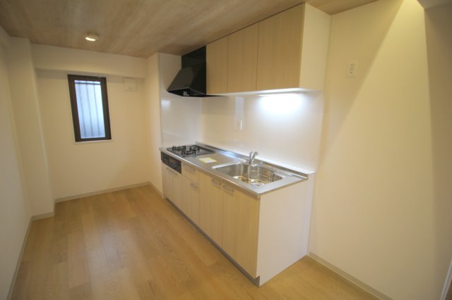 キッチン　別室の写真使用