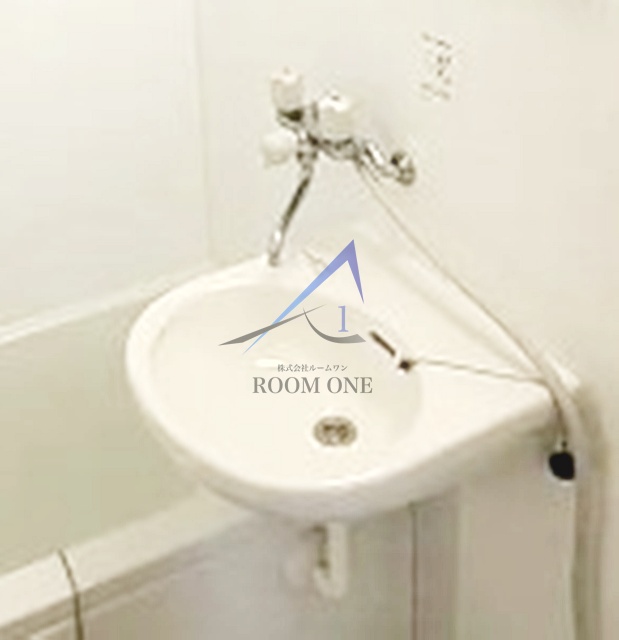 洗面設備　洗面台です。