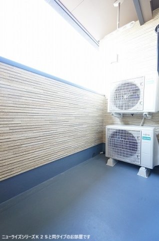 バルコニー　お洗濯にも便利なバルコニー付き