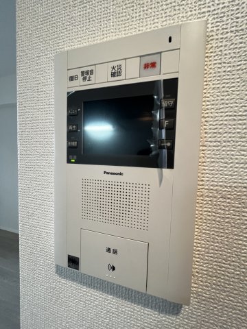 セキュリティ　レオンコンフォート本町東III　テレビモニターホン
