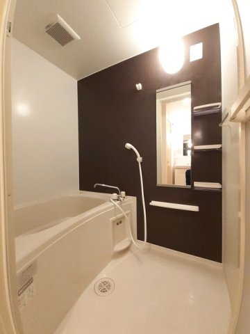 バス・シャワールーム　きれいなお風呂です