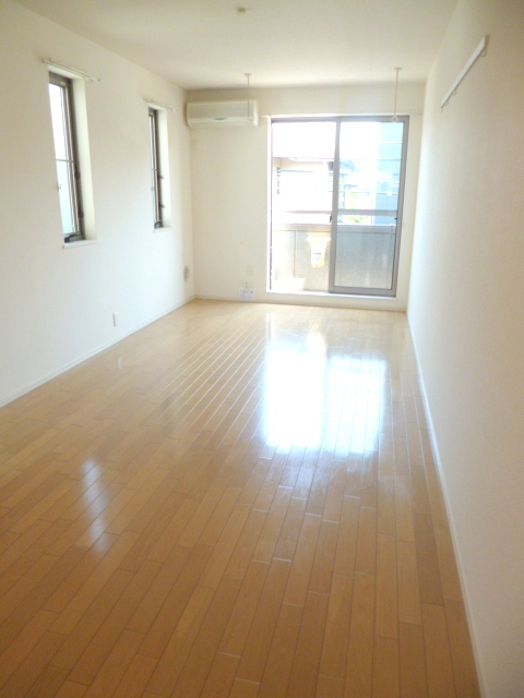 居室・リビング　10.2帖のリビング