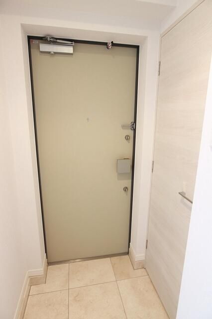 玄関　明るい玄関です