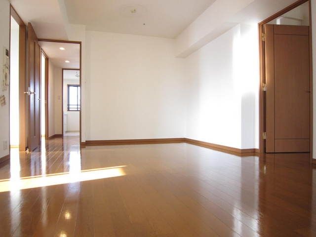 居室・リビング　ダイニング8.3帖