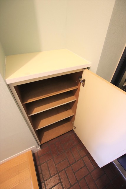 玄関　シューズボックス