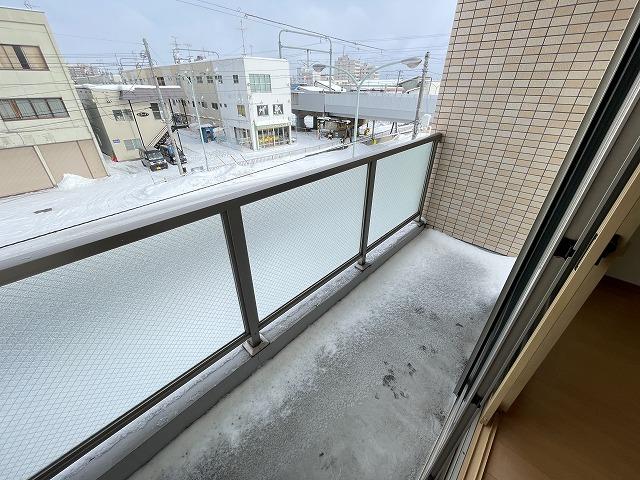 バルコニー　バルコニー