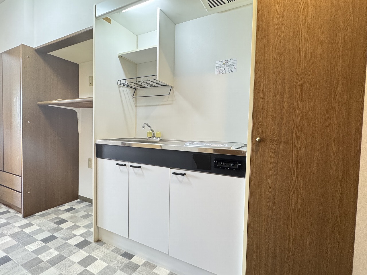 キッチン　※写真は別室です。