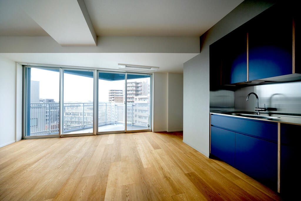 キッチン　壁紙等一部変更になっている可能性がございます。