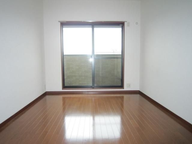 居室・リビング　全室フローリング