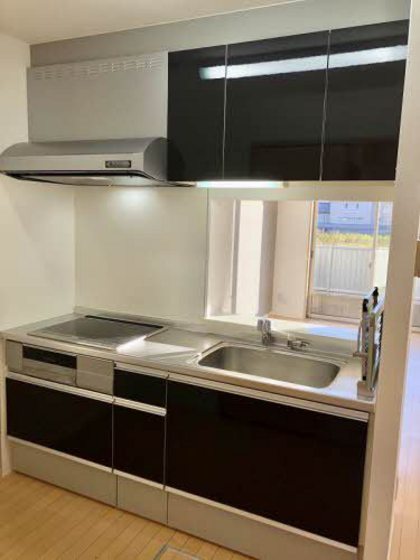 キッチン　※別部屋の写真です