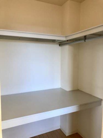 収納　※別部屋の写真です