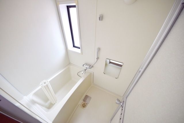 バス・シャワールーム　※別部屋参考写真