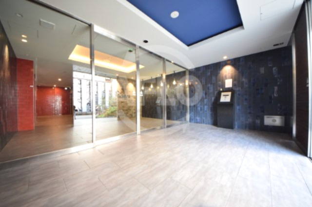 エントランス　プレサンス谷町九丁目駅前　エントランス