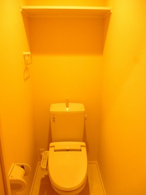 トイレ　ウォシュレット