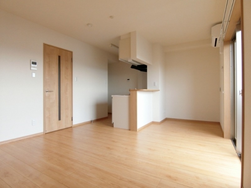 居室・リビング　図面と現状に相違がある場合には現状を優先